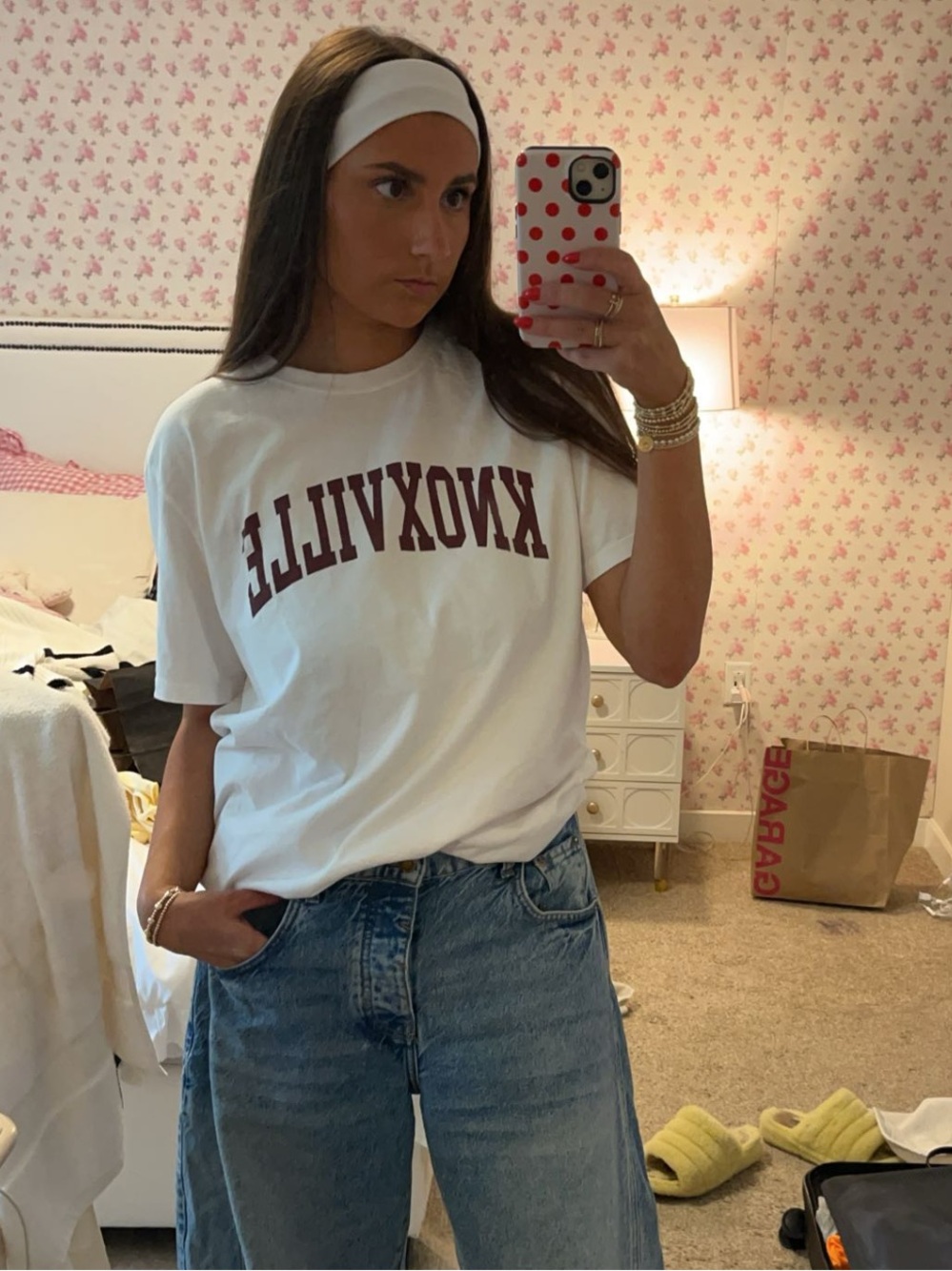 Brandy Melville White Knoxville Graphic T-Shirt John Galt